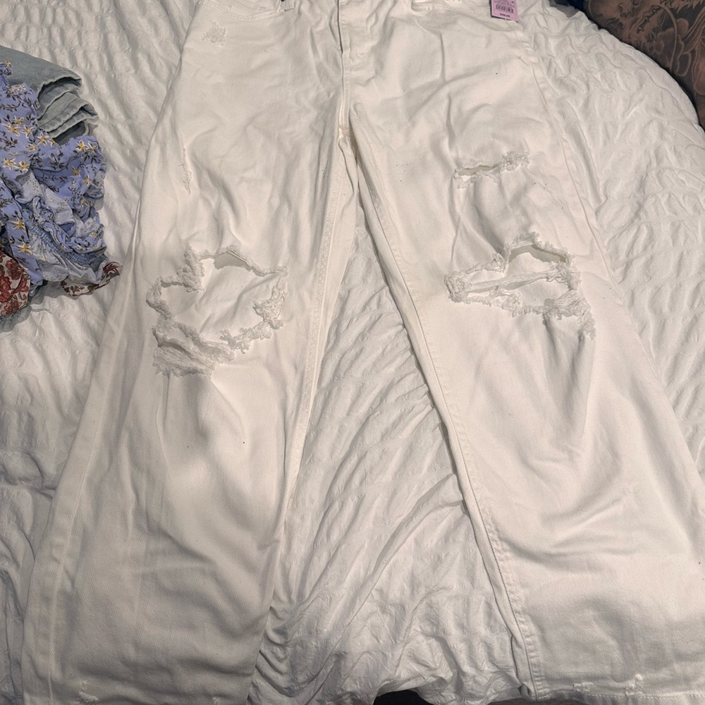 Women's White Distressed Jeans